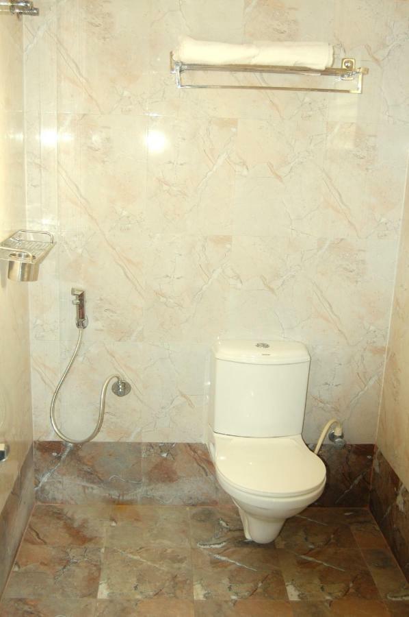 Hotel Star Residency à Tiruchirappalli Extérieur photo