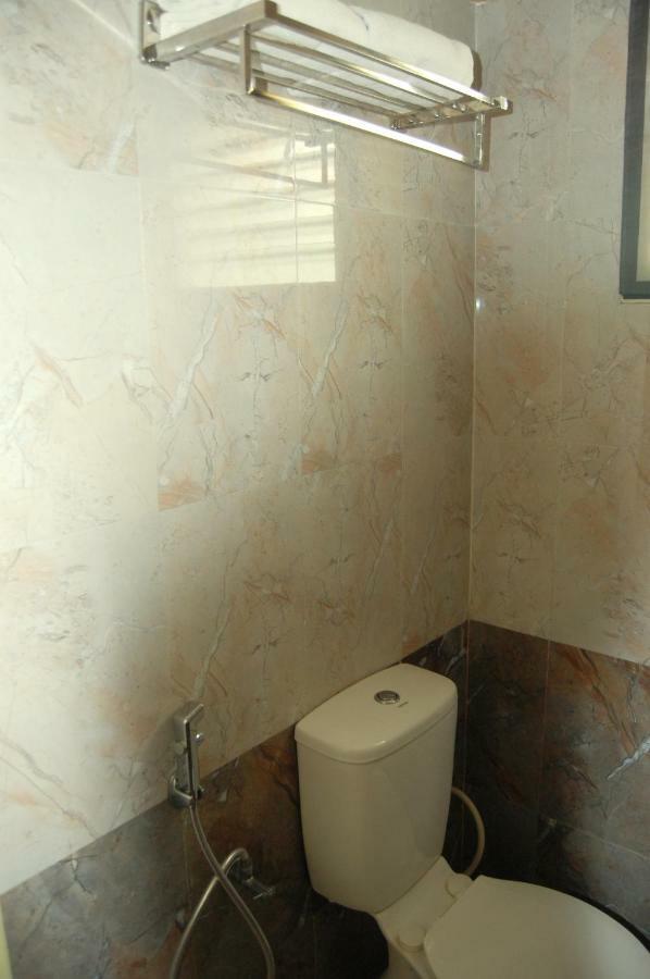 Hotel Star Residency à Tiruchirappalli Extérieur photo