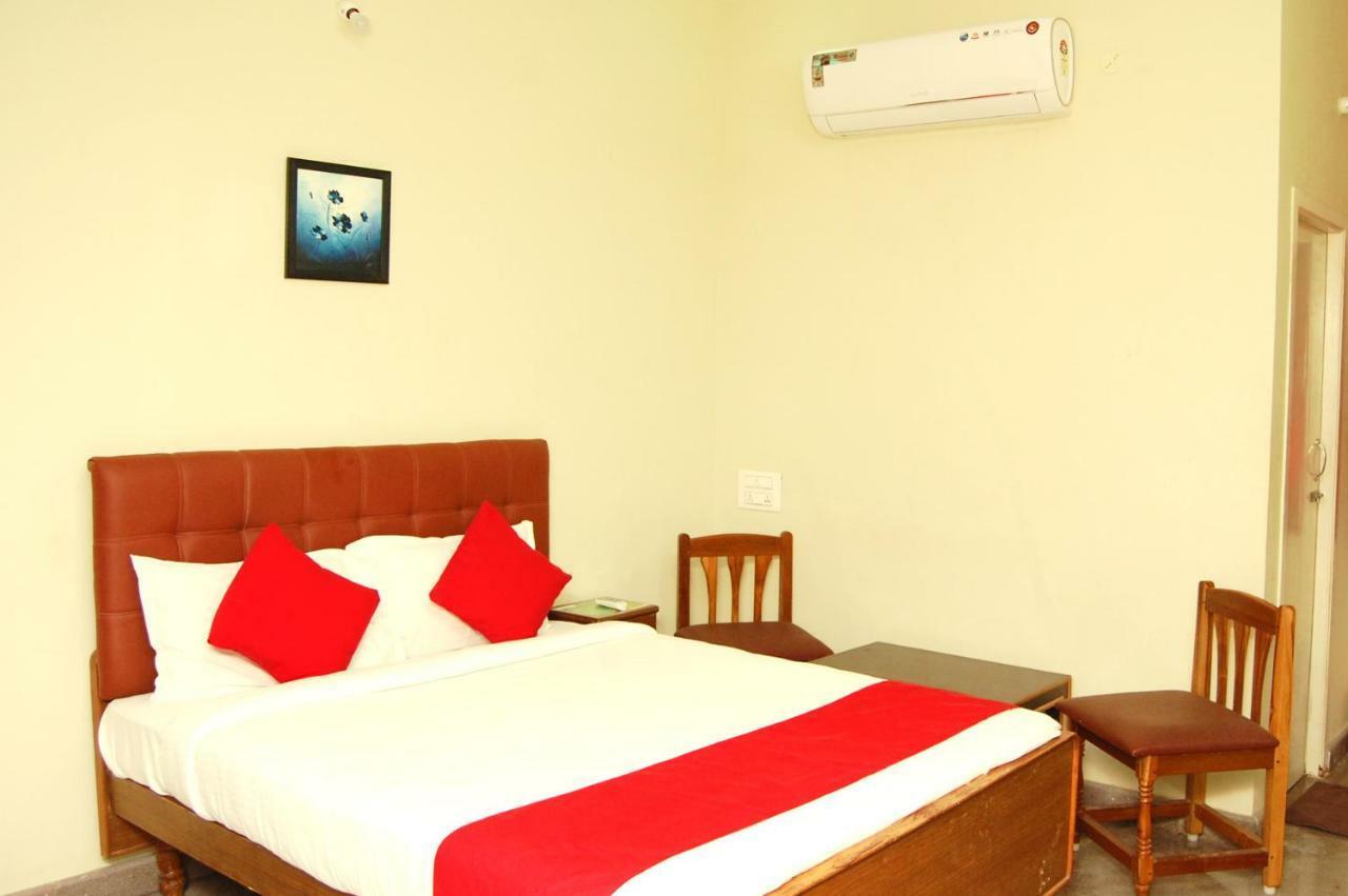 Hotel Star Residency à Tiruchirappalli Extérieur photo