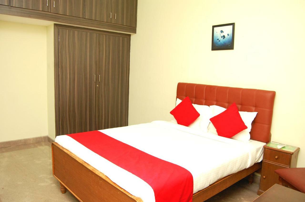 Hotel Star Residency à Tiruchirappalli Extérieur photo